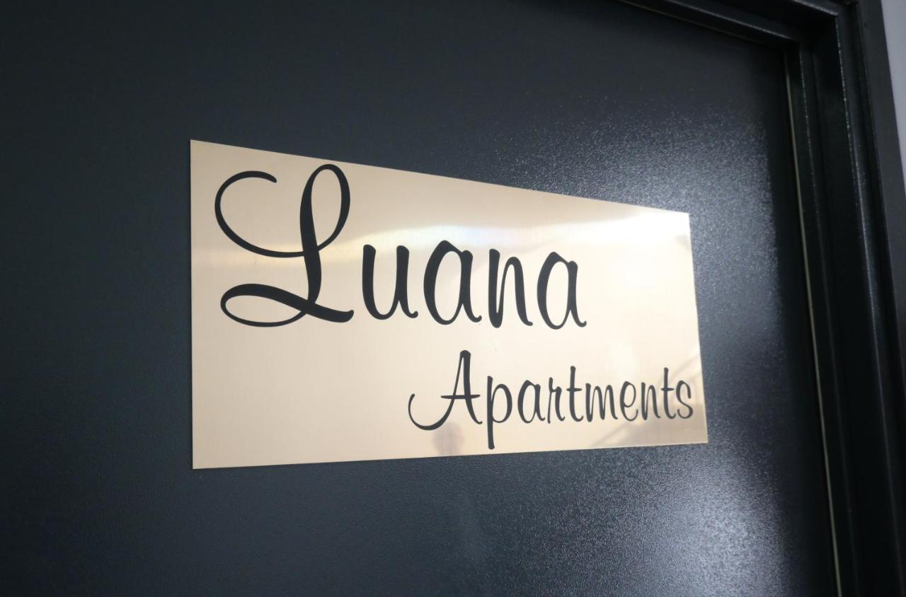 Luana Airport Apartments #8 Otopeni Exterior photo